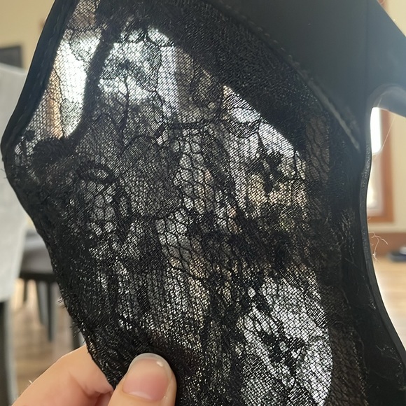 Black lace open-toe heeled shoes - Picture 3 of 5